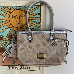 Silver/Taupe Guess Handbag